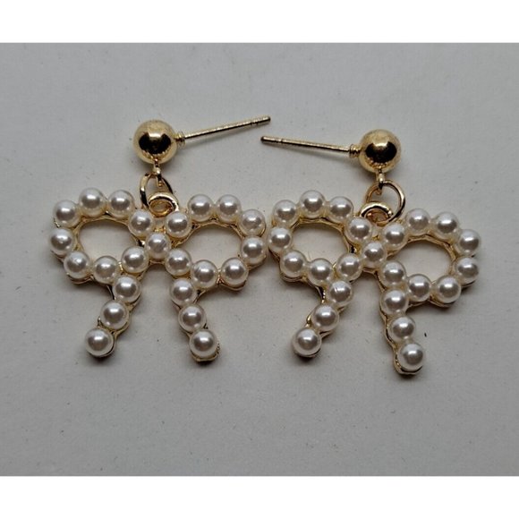 Pearl Bow Earrings Gold Tone Dangle Drop - Picture 1 of 7